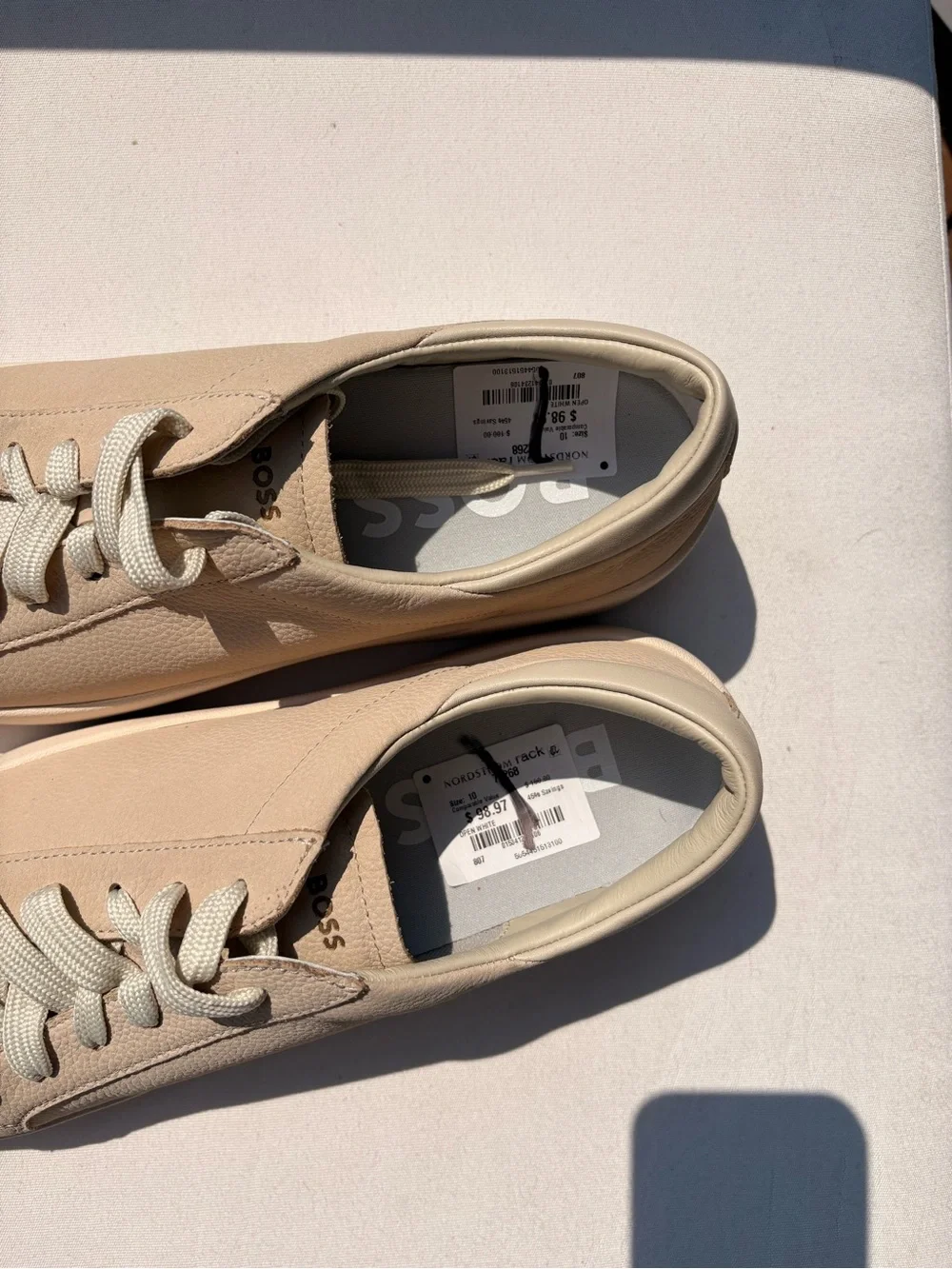 BOSS Men's Beige Leather Low-Top Sneakers